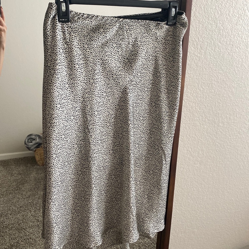 Women’s Skirt